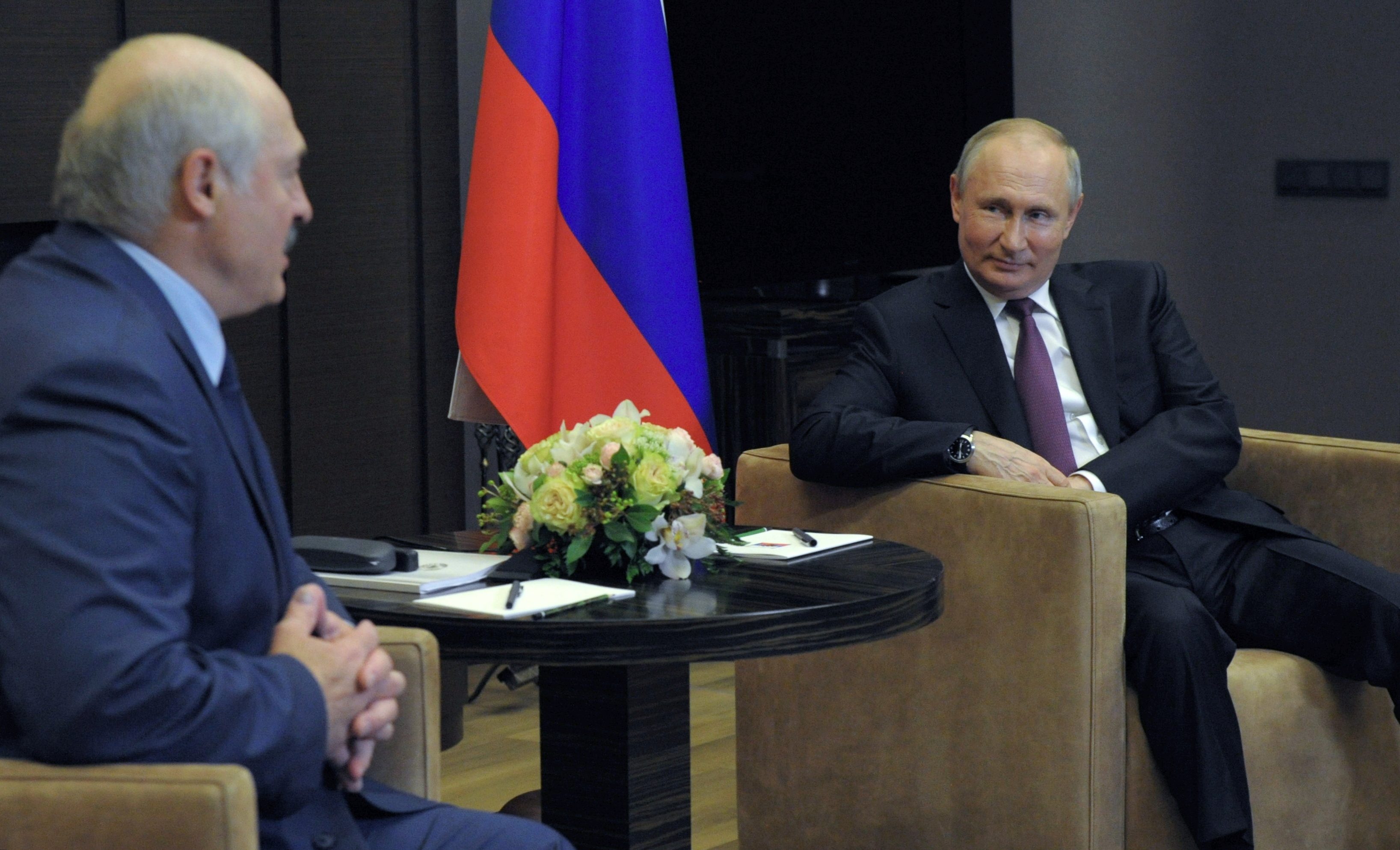Putin offers Belarus leader support against West in Ryanair plane standoff