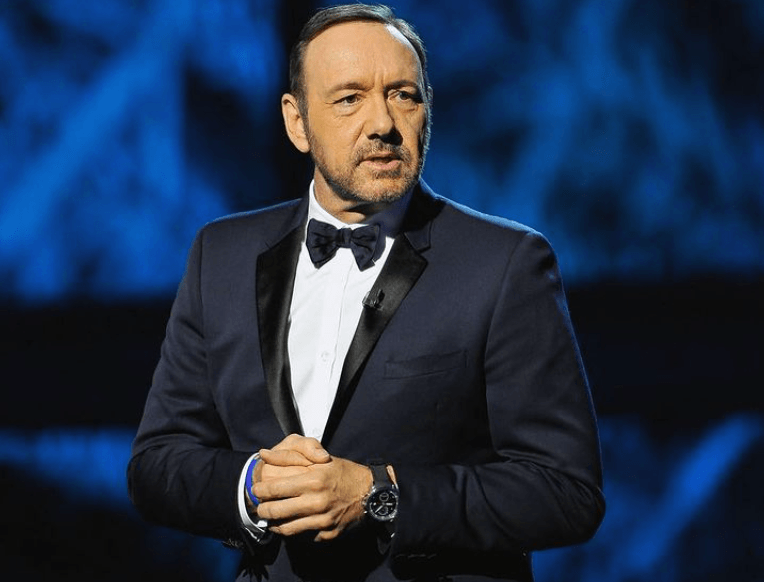 Kevin Spacey accuser who tried to sue anonymously is dismissed from case