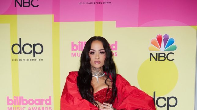 IN PHOTOS: Red carpet looks at the Billboard Music Awards 2021