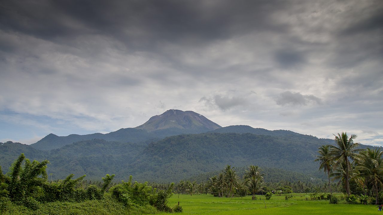 Sorsogon’s Bulusan Volcano raised to Alert Level 1