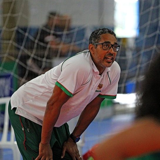 Akari sparks bright future, lands national team coach Souza de Brito for PVL debut