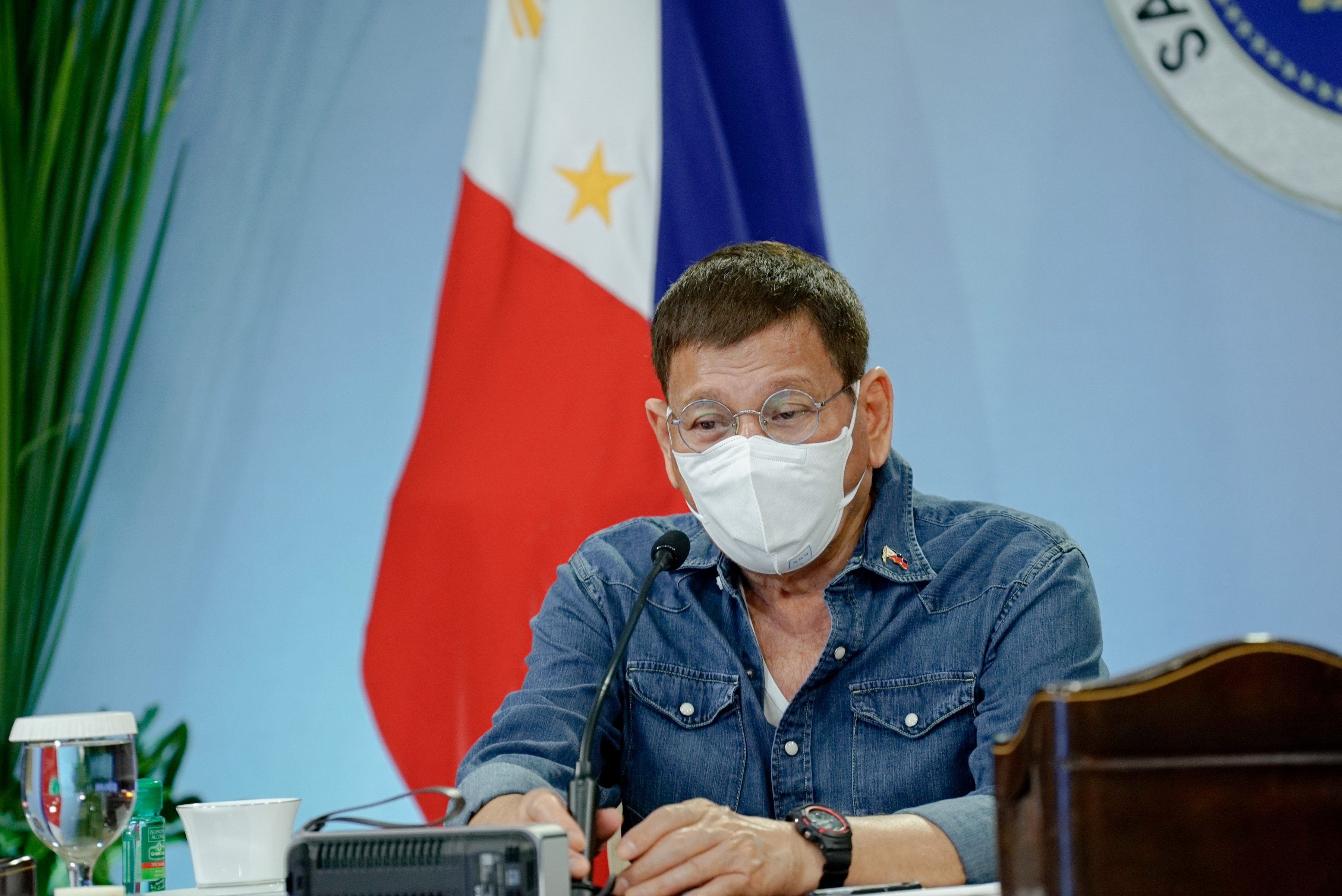 FDA: Duterte’s Sinopharm vaccine under limited use permit