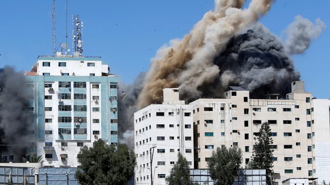 Israel destroys Gaza tower housing AP and Al Jazeera offices