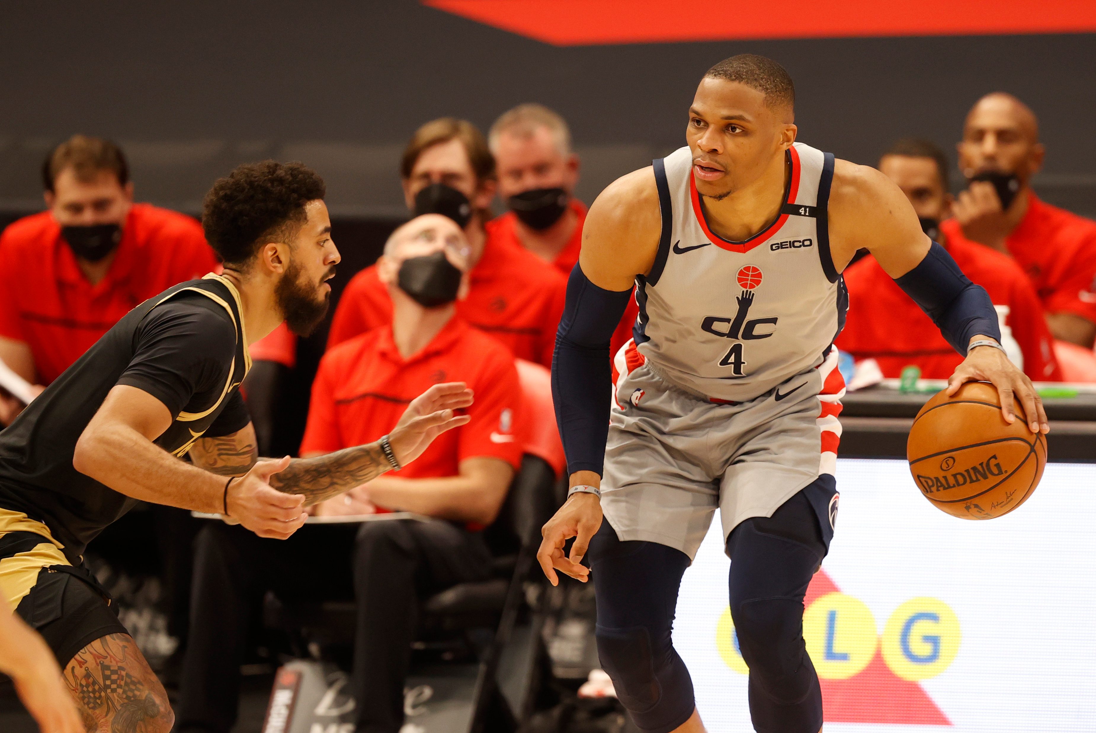 Westbrook triple-double lifts Wizards over Raptors in OT