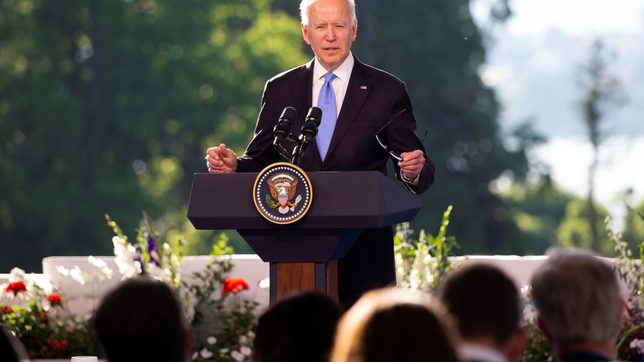Biden lauds Nobel Peace Prize winners Ressa, Muratov for ‘tireless, fearless’ pursuit of facts