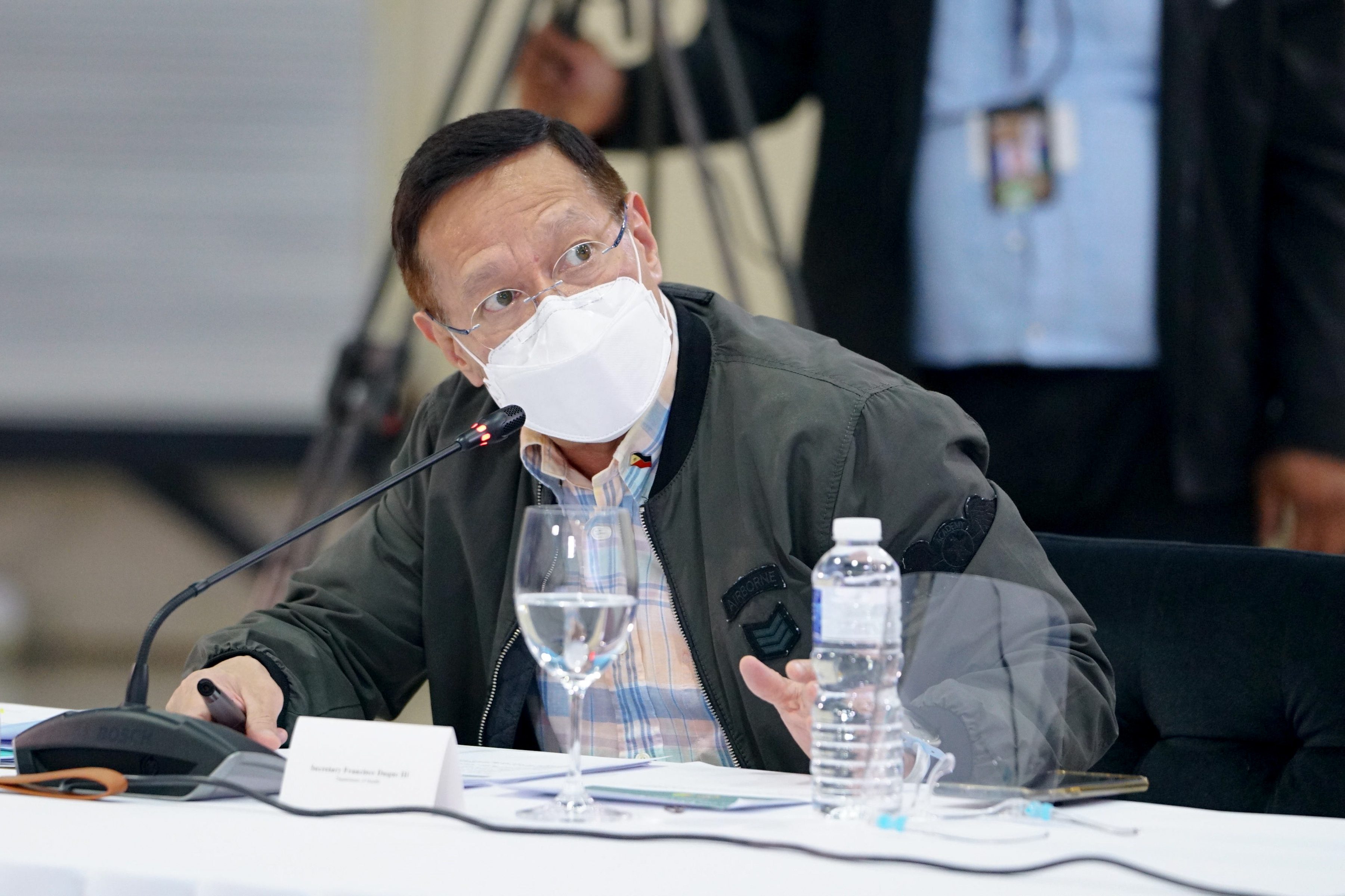 Duque wants meeting with ivermectin proponents to discuss ‘features’ of the drug