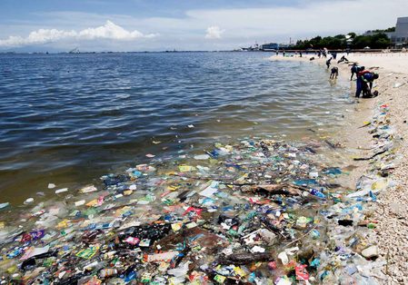 Supreme Court compels PH gov’t to explain inaction on plastic pollution