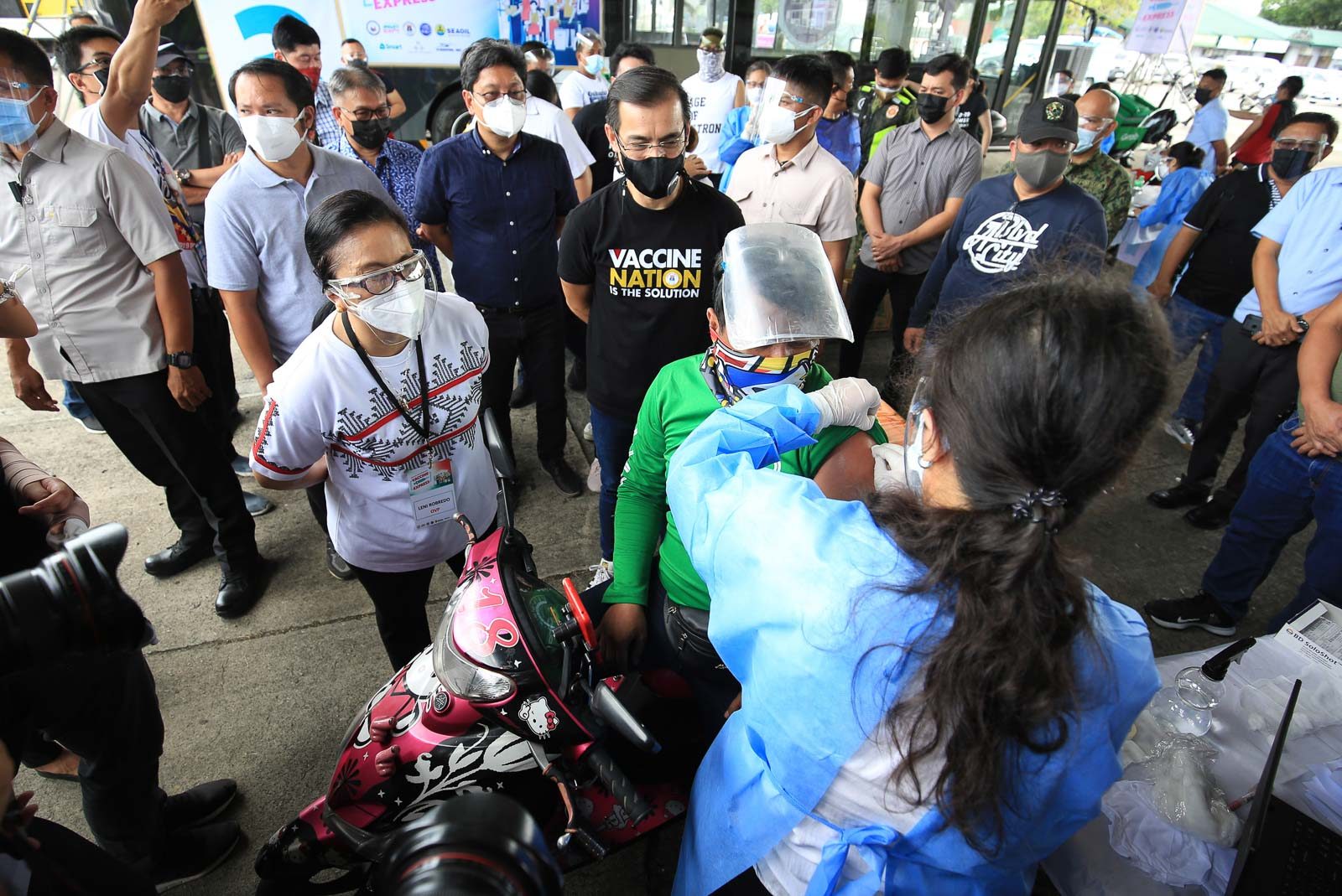 Robredo wants to bring Vaccine Express to other LGUs