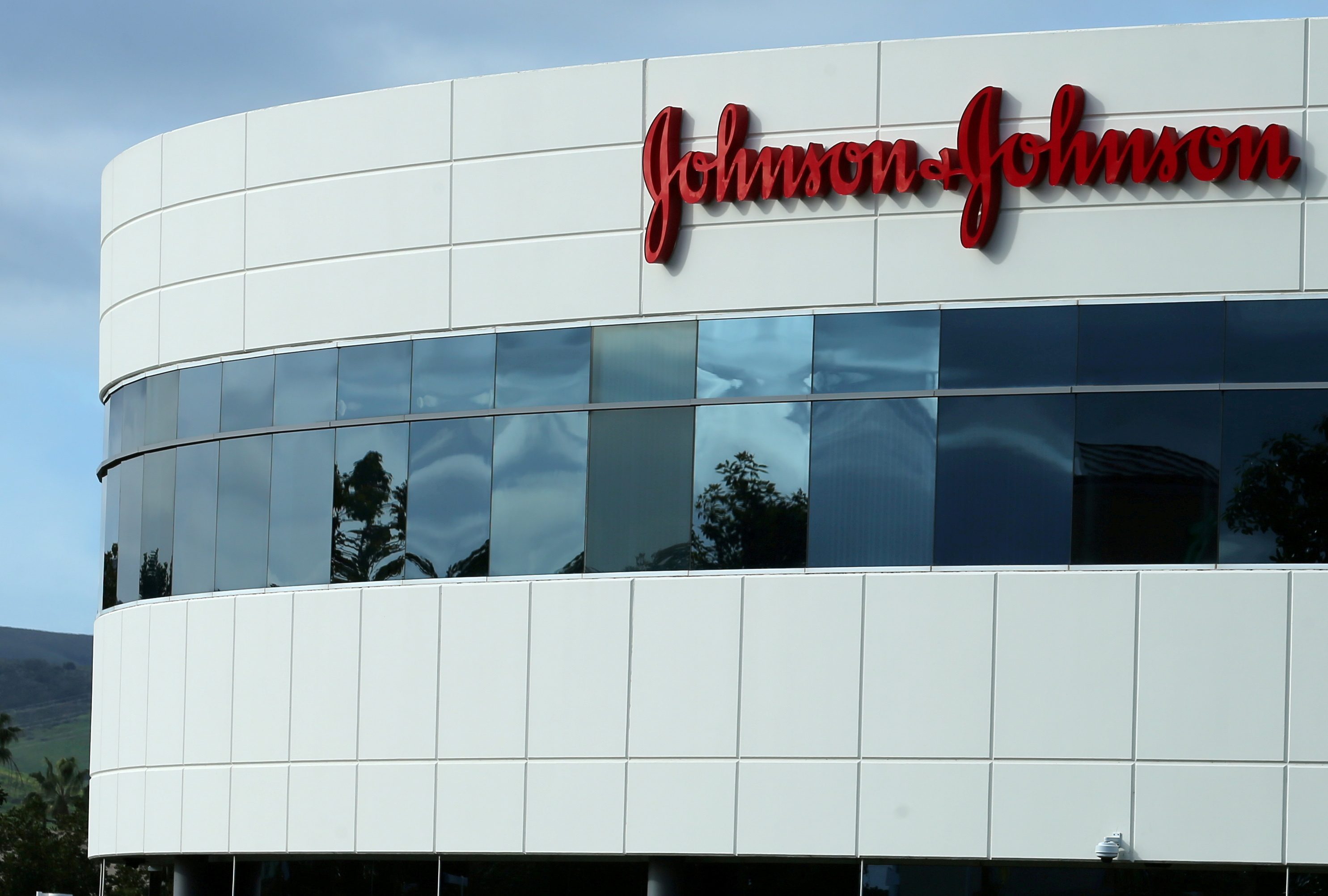 J&J to pay $263 million in New York opioid settlements, avoids trial