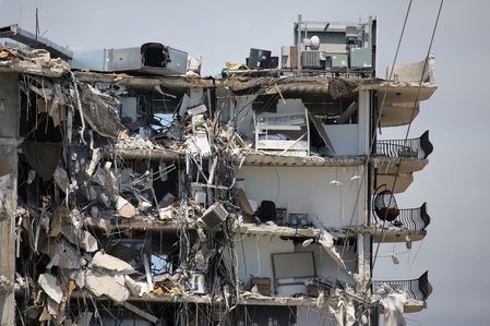 Victims of Florida condominium collapse remembered