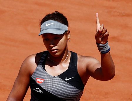 Naomi Osaka withdraws from French Open citing depression