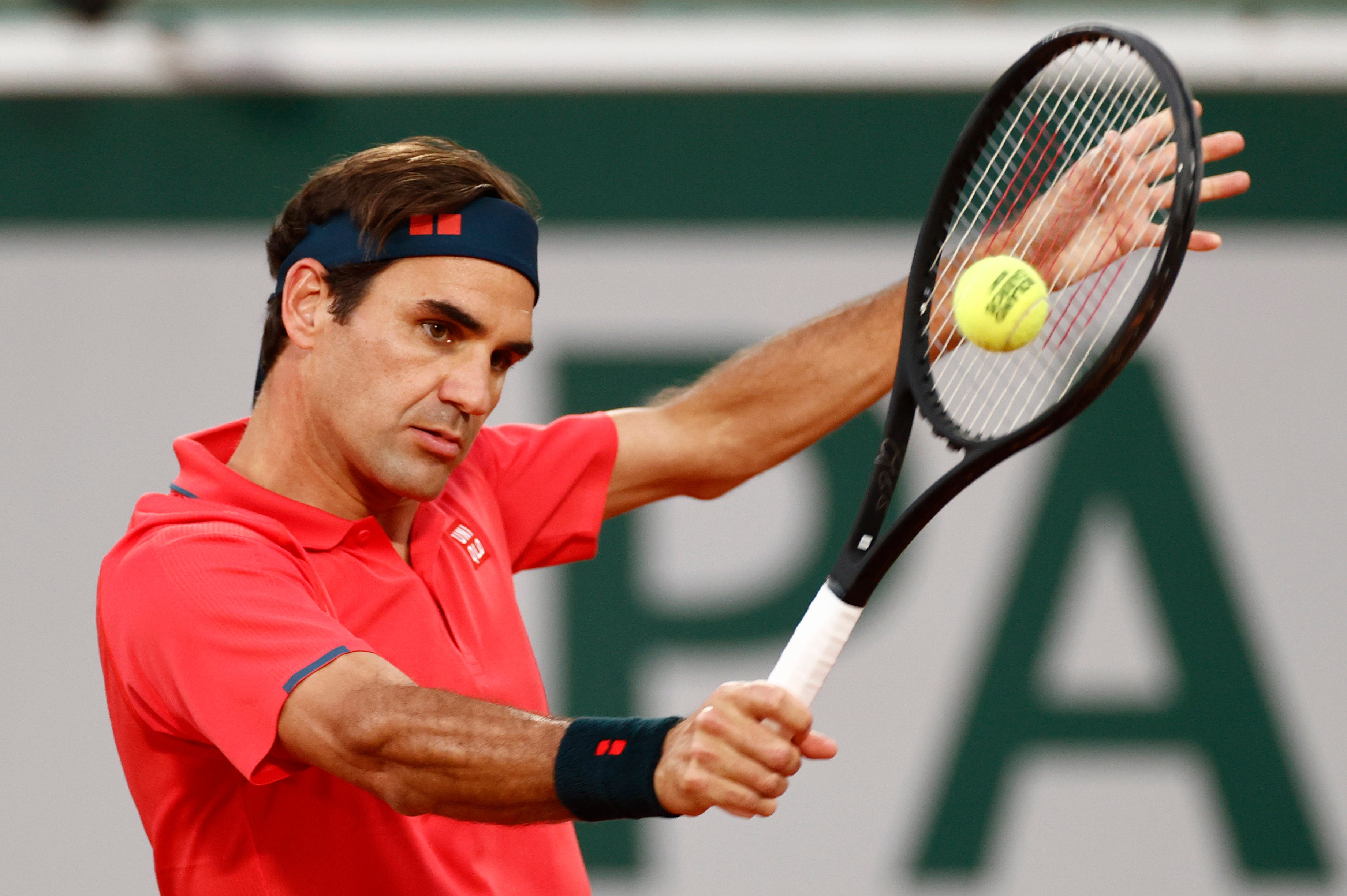 Federer to assess further participation at Roland Garros