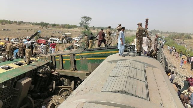 Pakistani train smashes into derailed carriages, 36 killed