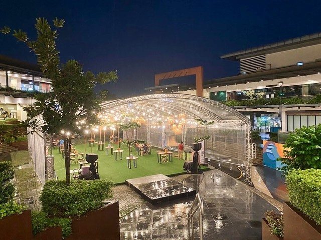 LIST: Where to dine outdoors at UP Town Center