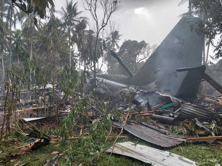 Countries send condolences after military plane crash in Sulu