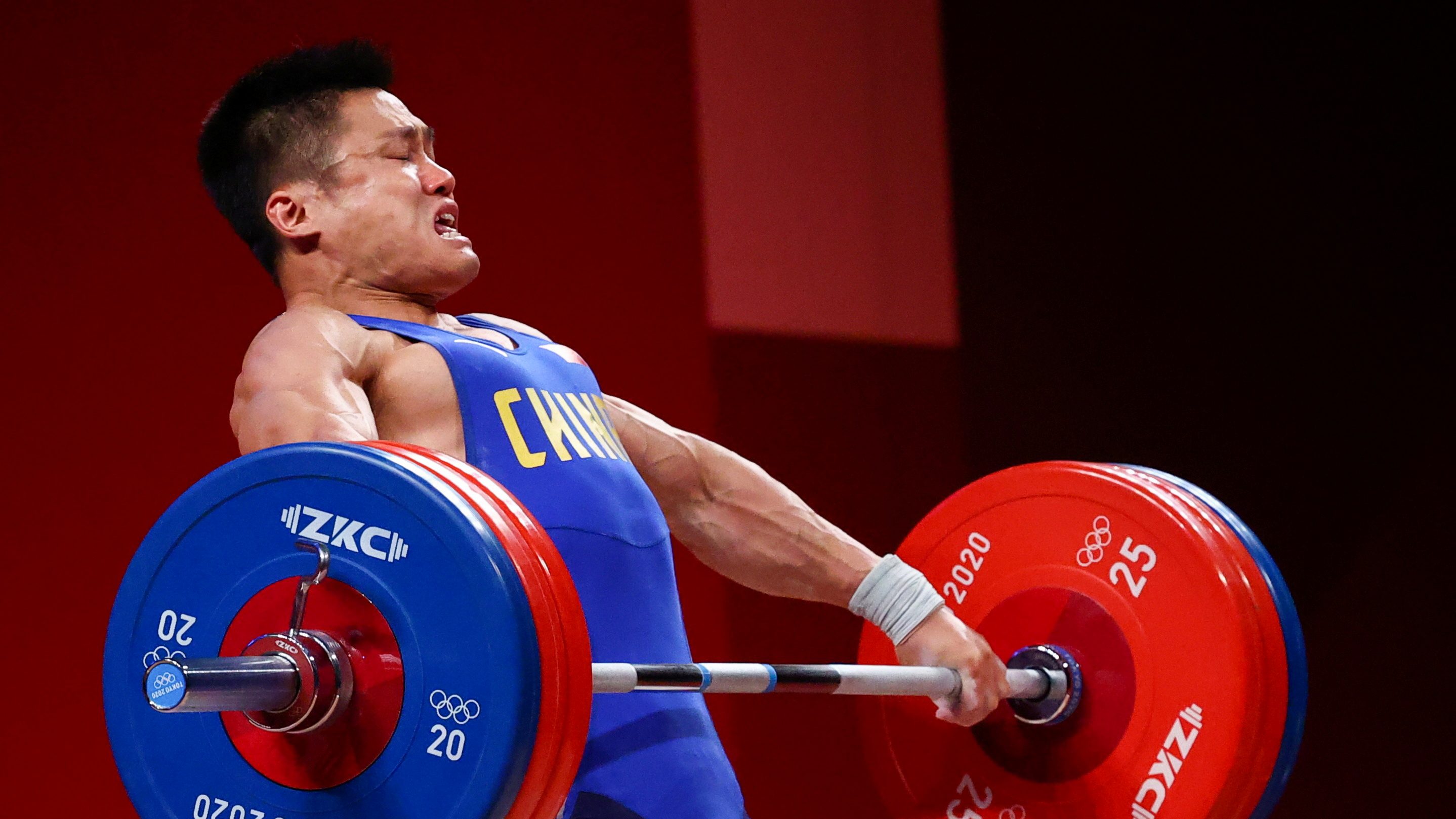 China’s veteran weightlifter Lyu wins gold in men’s 81 kg