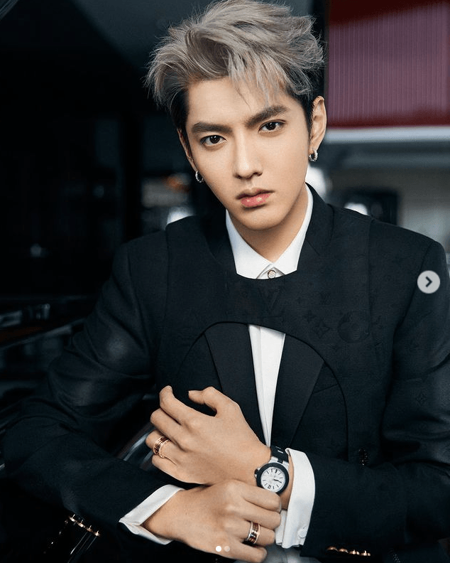 Police in China detain Canadian pop star Kris Wu over rape allegation