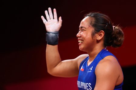 Hidilyn Diaz, Elreen Ando hope to lift PH to more golds in Asian Games