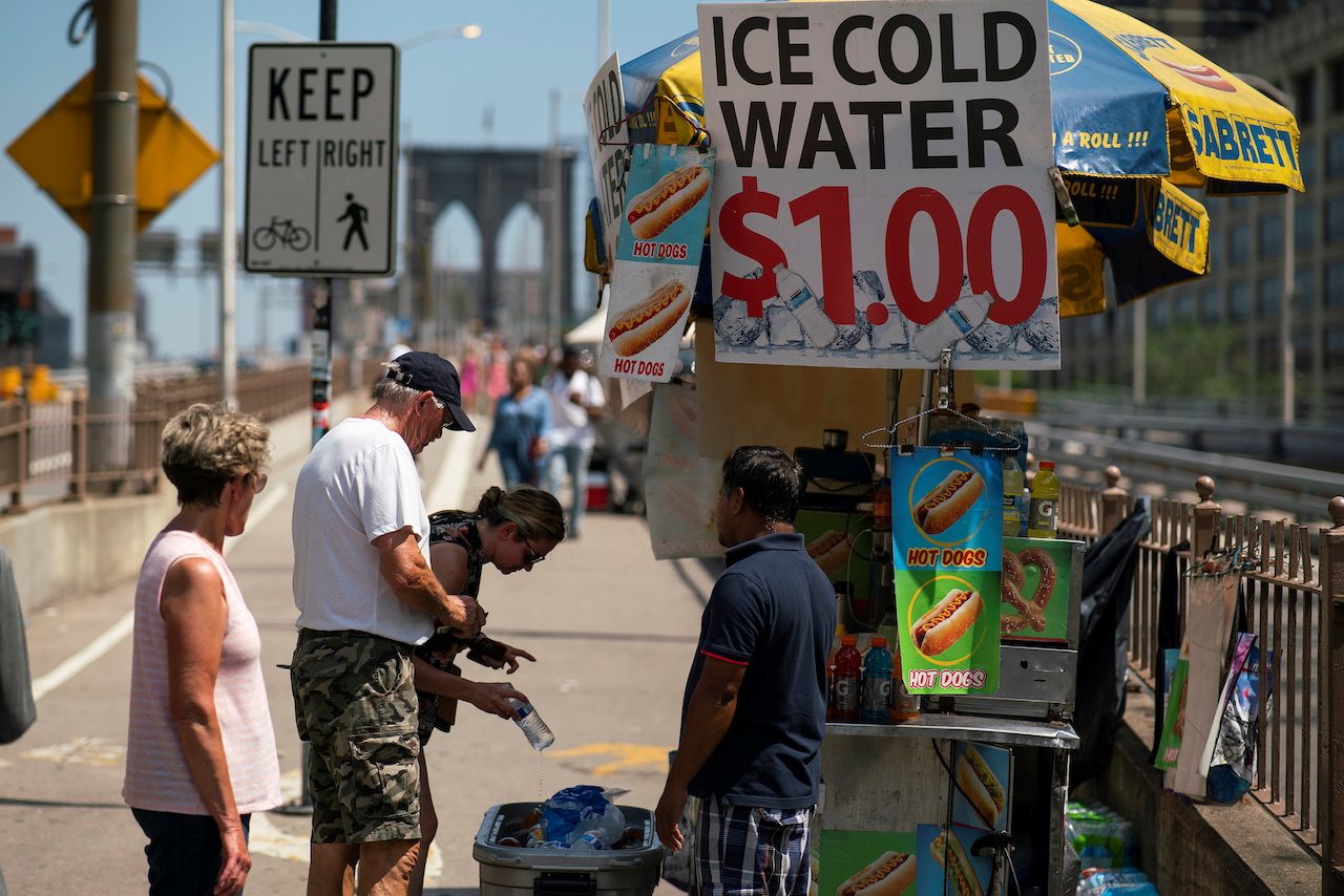 Deaths surge in US and Canada from worst heatwave on record