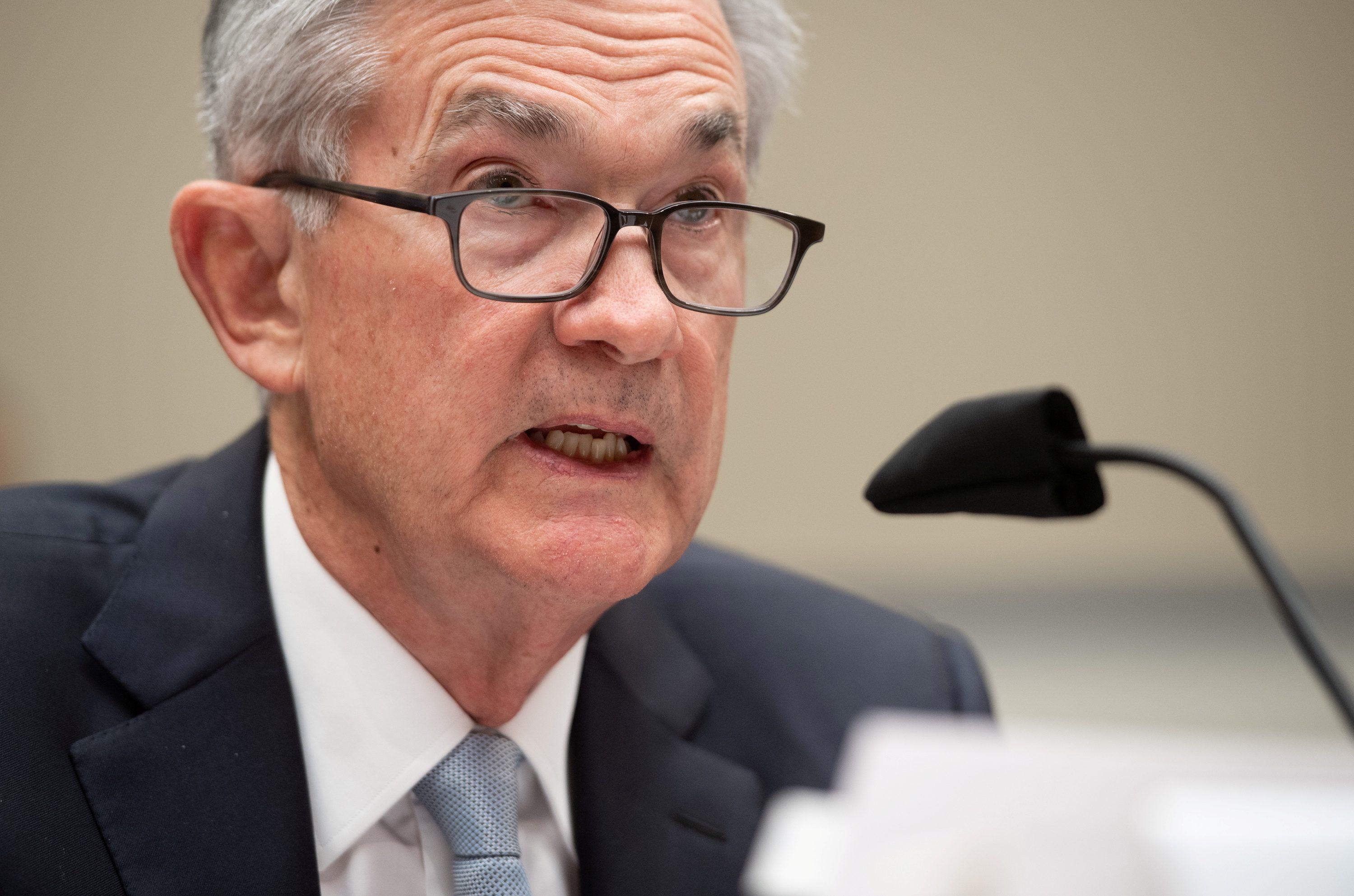 US Fed’s Powell keeps to script on jobs recovery, feels heat on inflation front