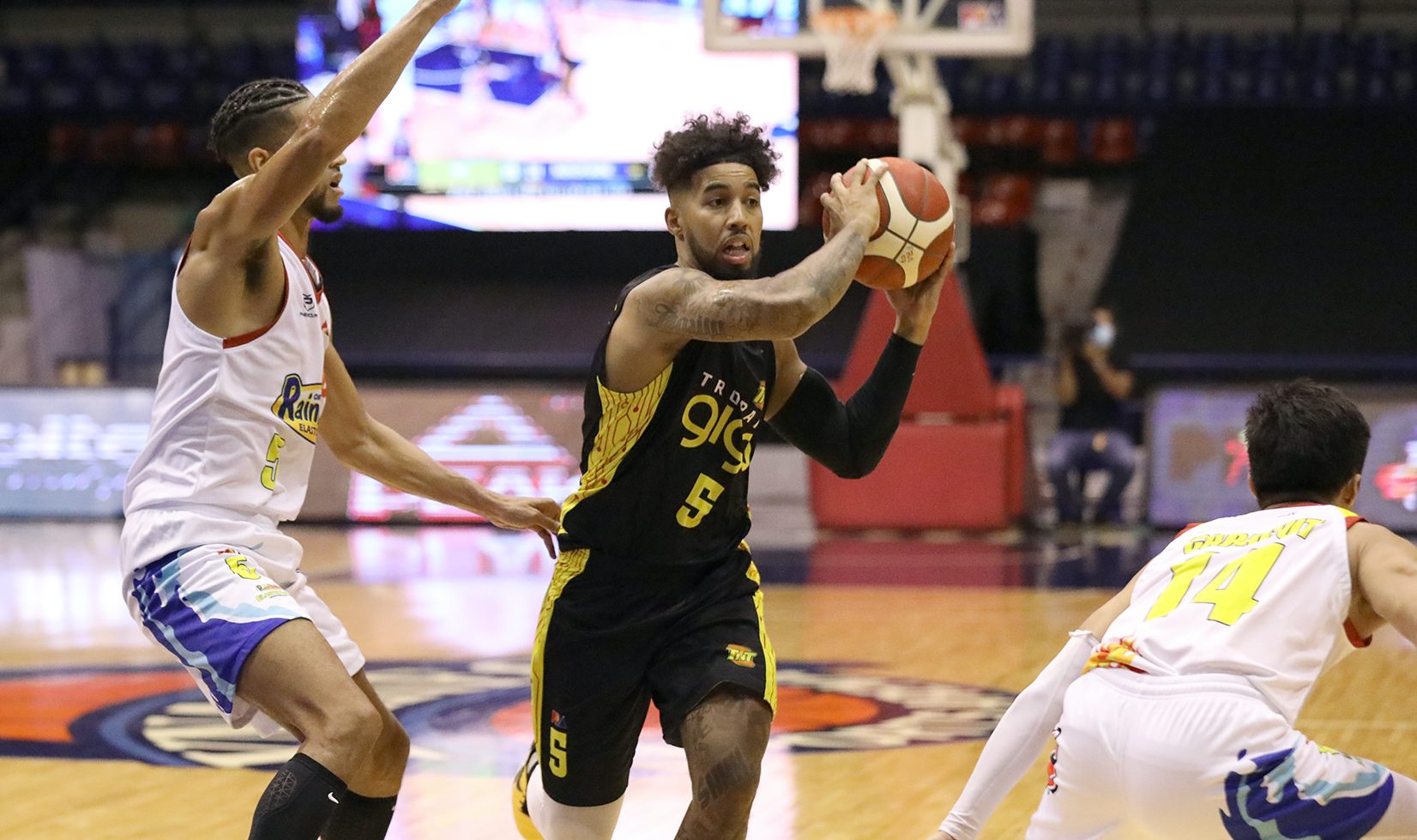 Returning TNT cruises past Rain or Shine as Mikey Williams debuts