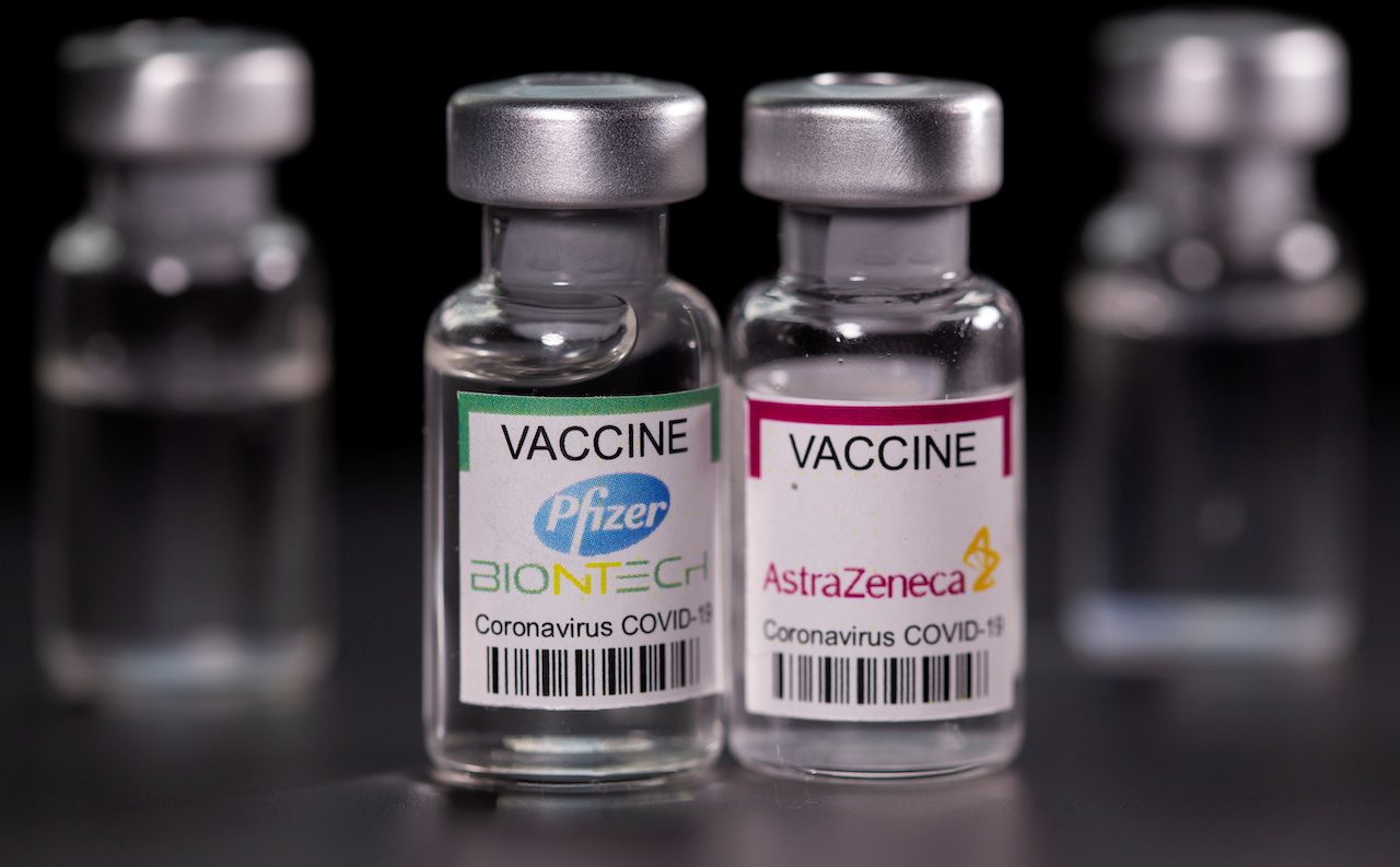 Vietnam to mix doses of Pfizer, AstraZeneca COVID-19 vaccines