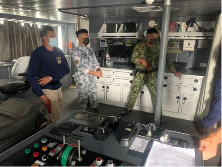 Filipino maritime agencies patrolling West Philippine Sea train under US Coast Guard