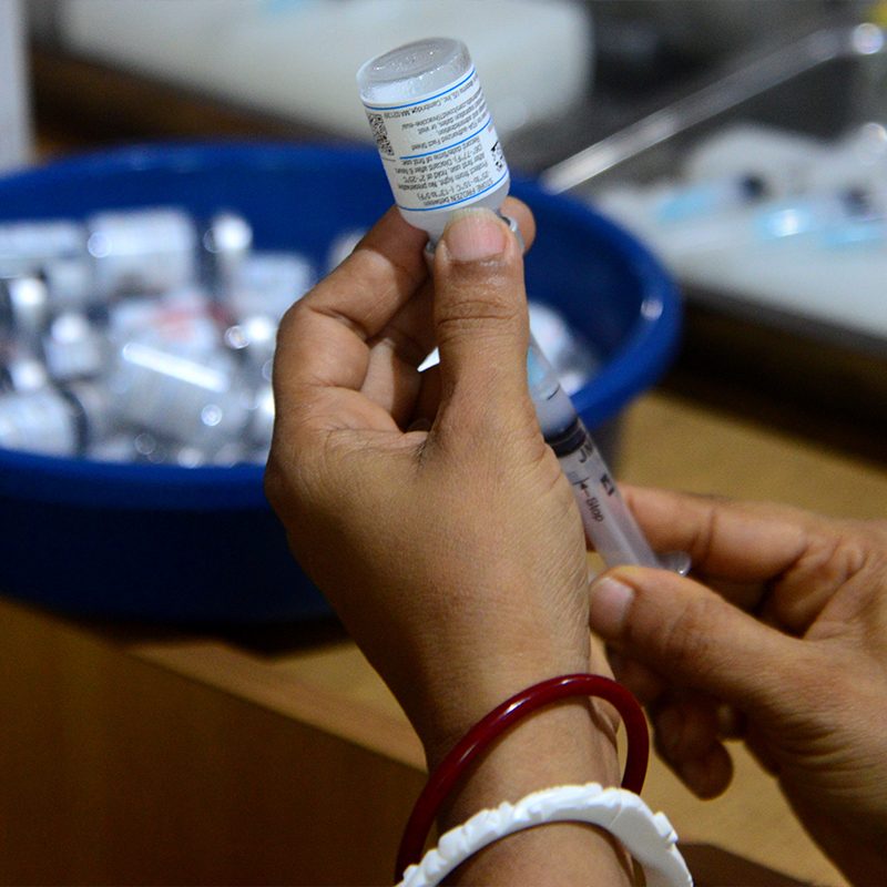Bangladesh starts COVID-19 vaccine drive for Rohingya refugees