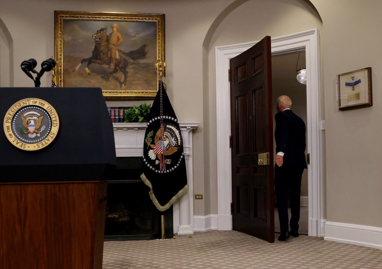 Biden says Afghan evacuation on track; humanitarian crisis looms
