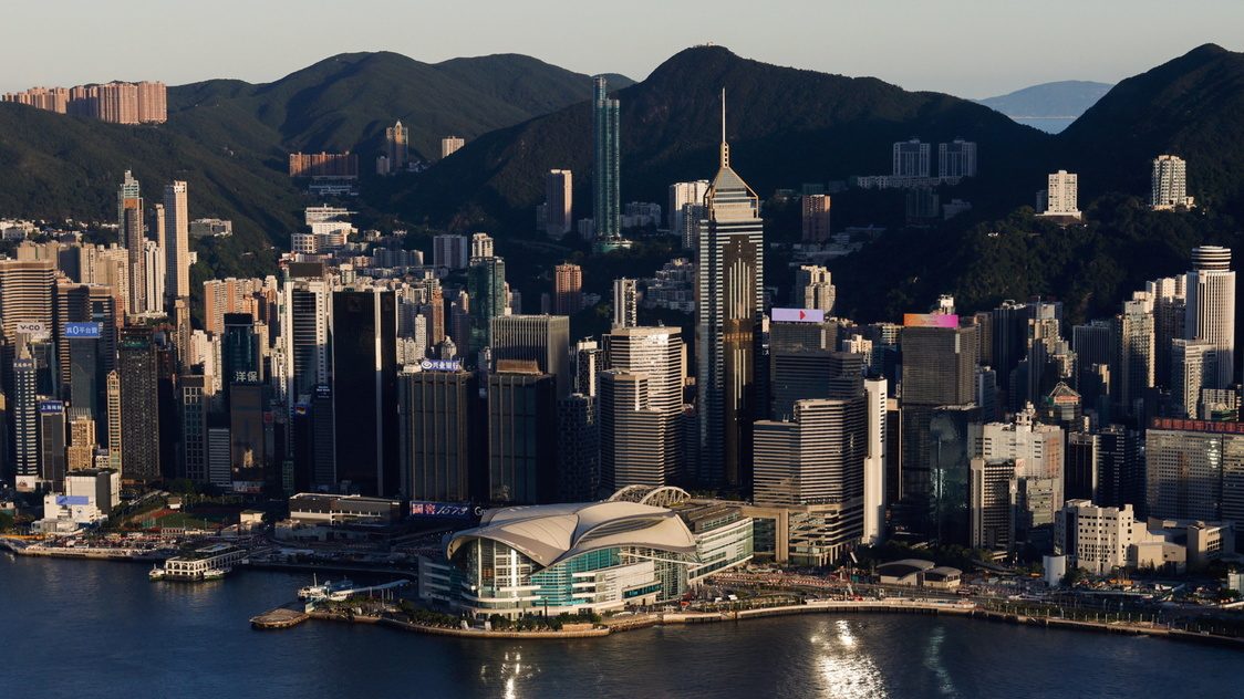 Hong Kong’s zero-coronavirus policy undermining financial hub status – industry group