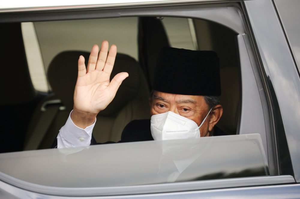 Malaysian PM Muhyiddin resigns as political crisis escalates