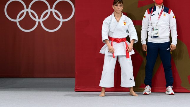 ‘Golden’ anniversary: A double toast for Spain’s karate couple