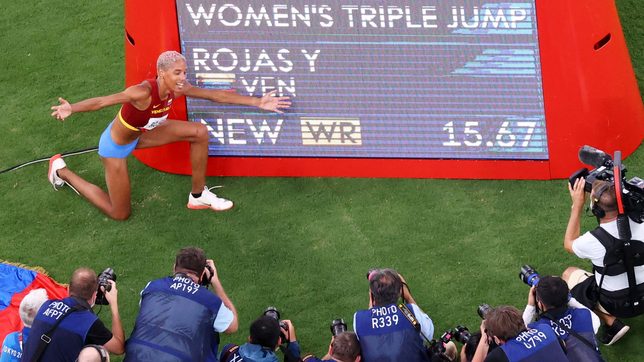 Athletics: Venezuela’s Rojas smashes women’s triple jump world record to take gold