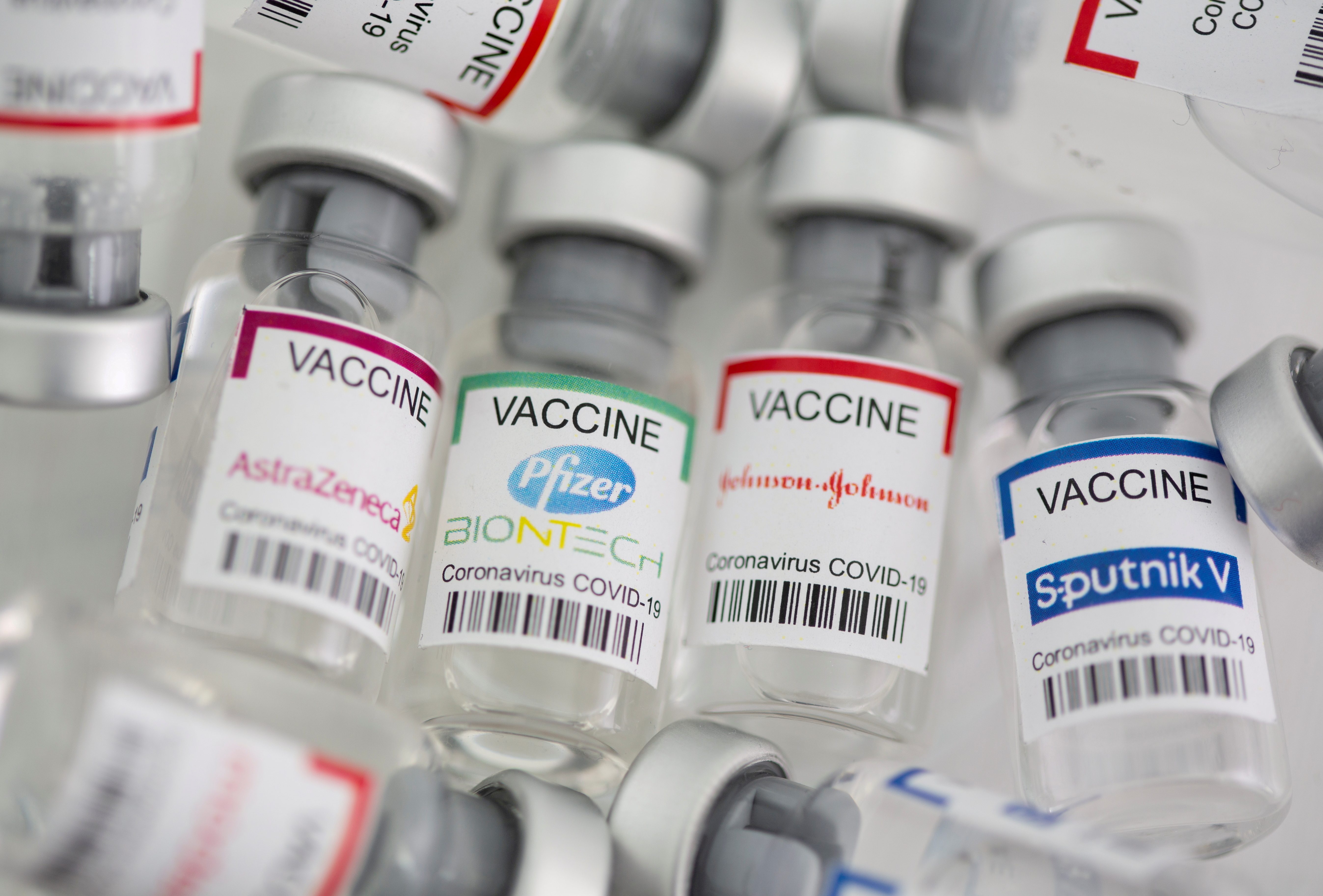 Eleven states sue US government over vaccine mandate for federal contractors