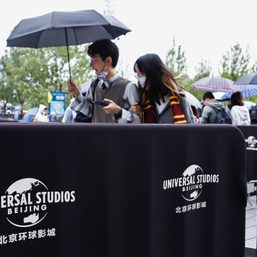 Universal Studios Beijing draws eager crowds amid uneasy US-China ties