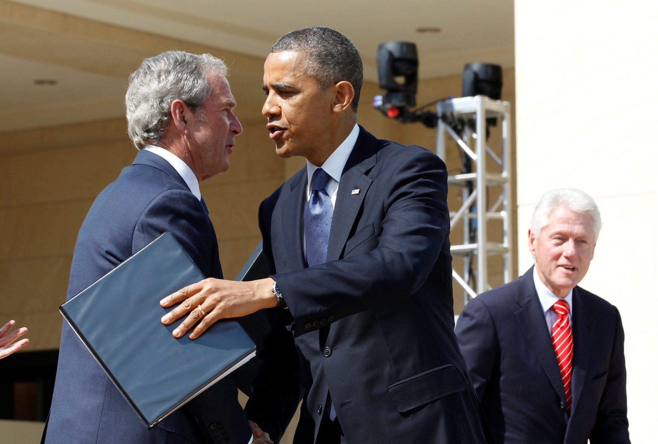 Ex-US presidents Bush, Clinton, Obama band together to aid Afghan refugees