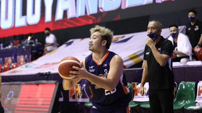 Black hints more minutes for ‘flat-out’ scorer rookie Pasaol