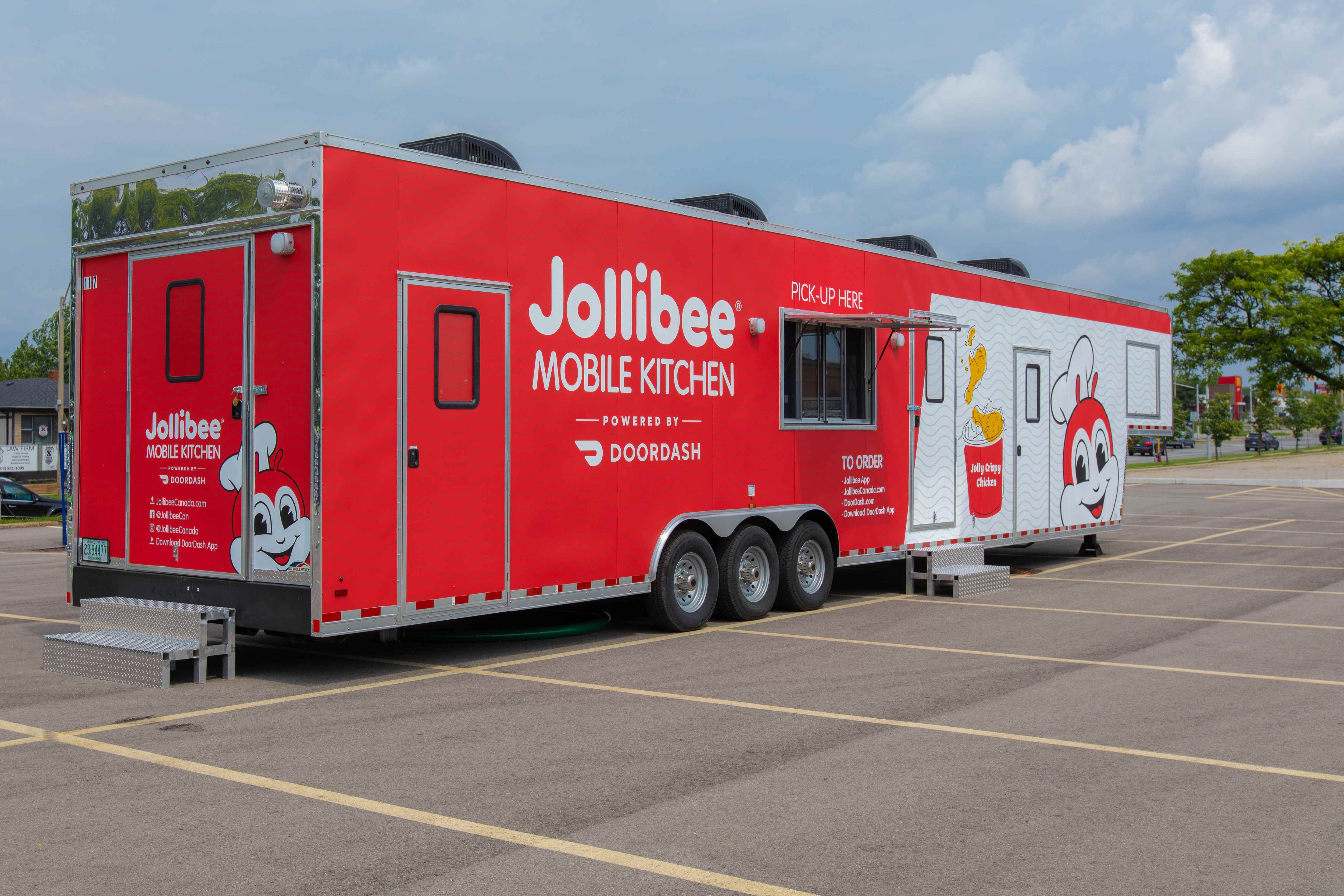 Jollibee opens first mobile kitchen in Ontario, Canada