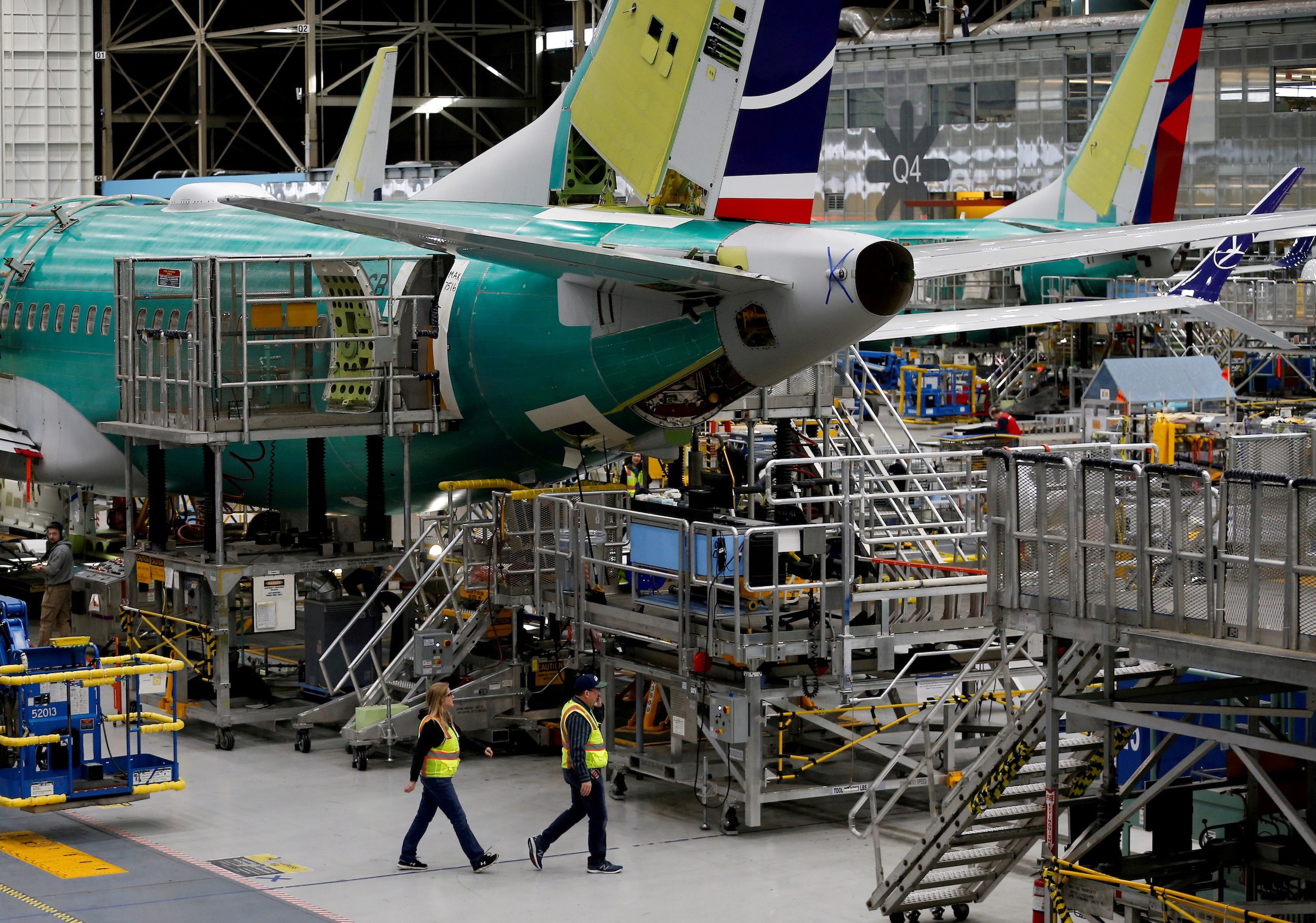 Leasing firms buy more planes than ailing airlines for first time