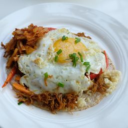 [Kitchen 143] Breakfast tacos with a Korean twist