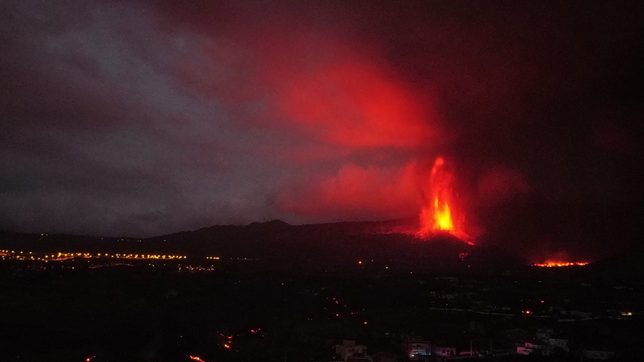 Canaries volcano blasts lava into the air as ash blankets area