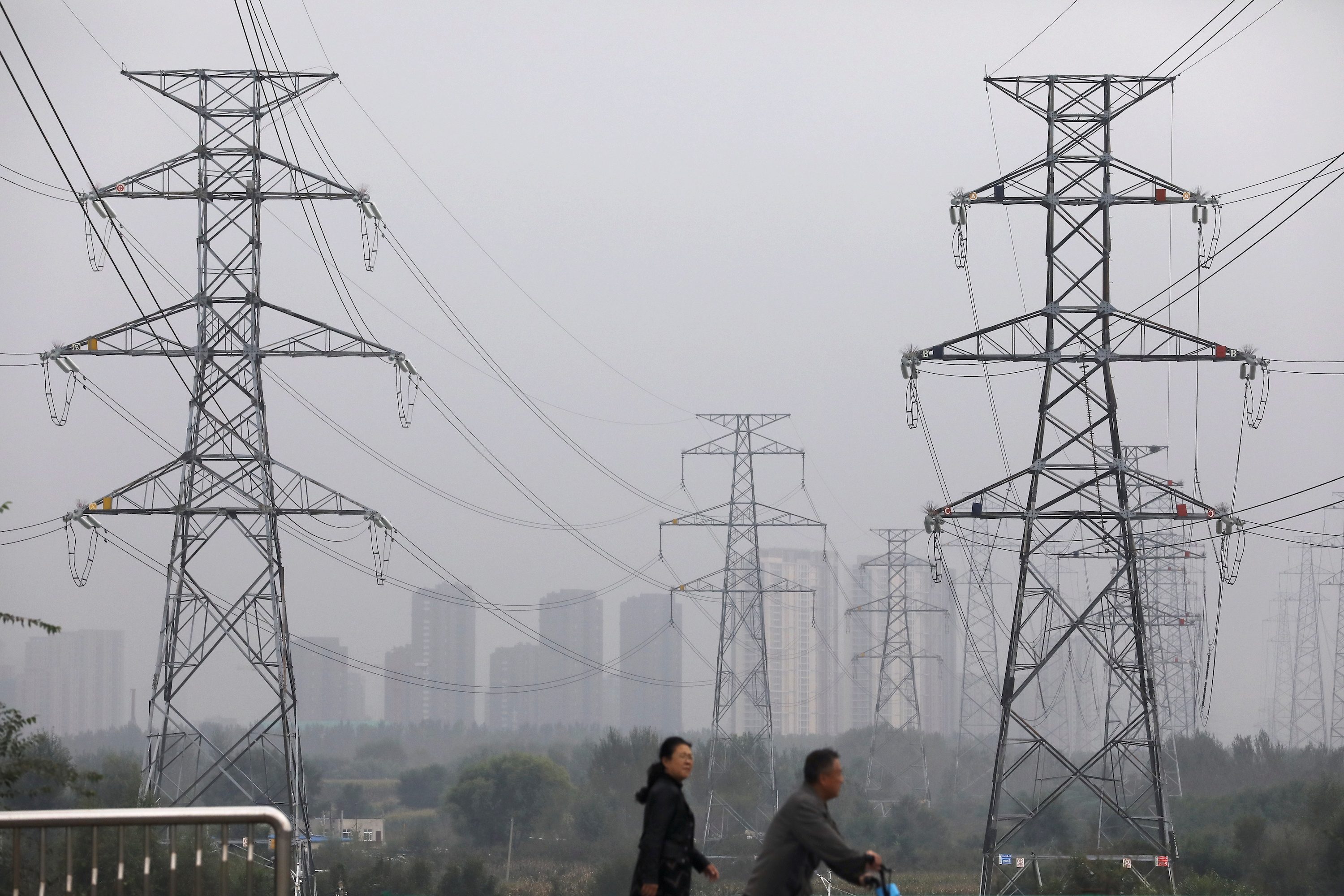 China seeks to quell power crunch fears as coal prices soar, winter nears