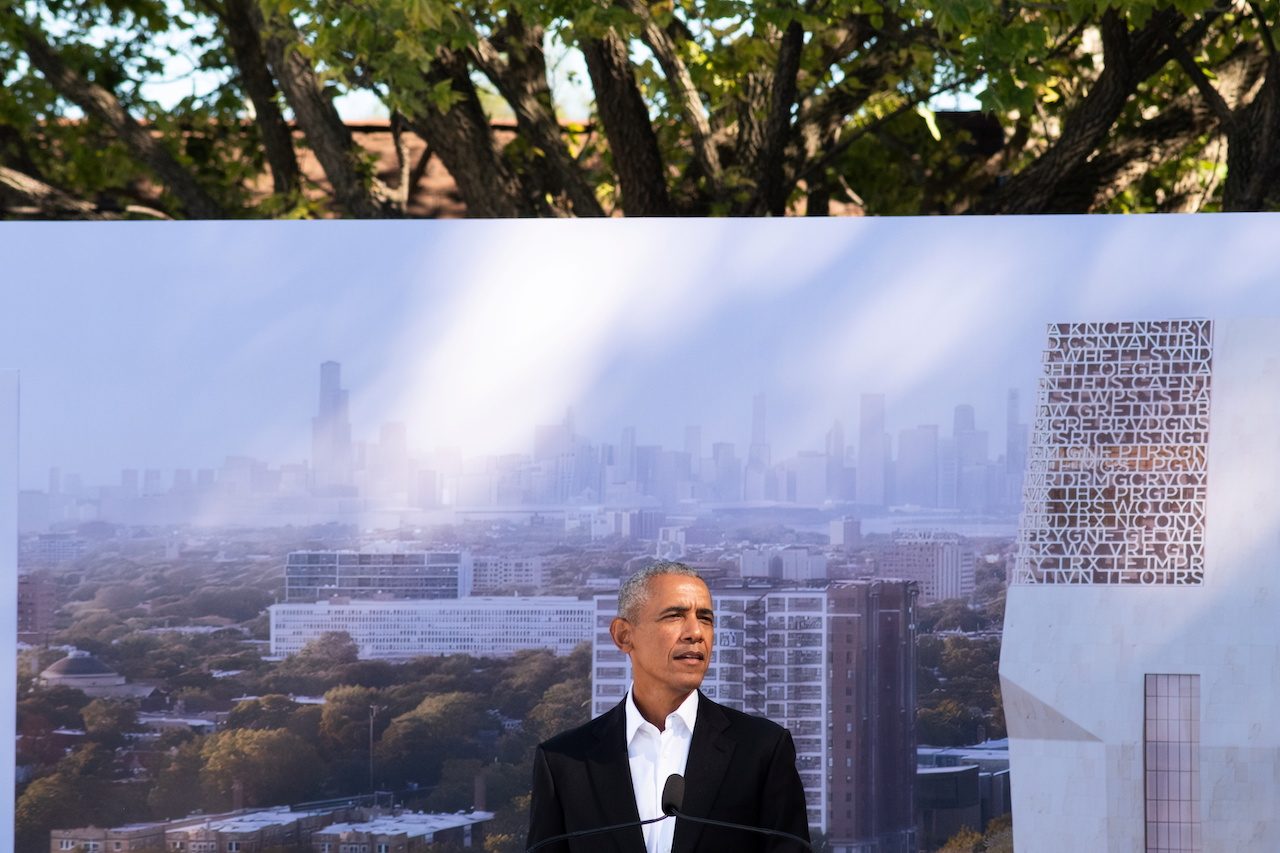 Obama warns against politics of ‘anger and resentment’ in Chicago