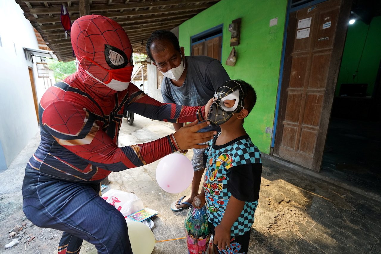 Have no fear, Indonesia’s ‘Super-isoman’ is here to help in the pandemic