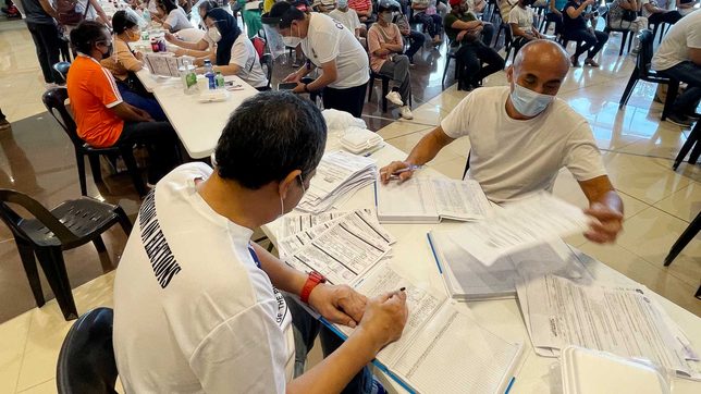 Comelec resumes voter registration for 2022 Philippine elections