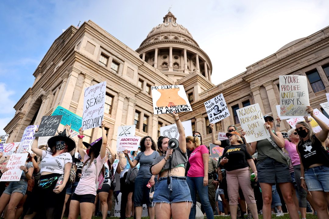 Texas law sparks hundreds of US protests vs abortion restrictions