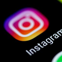 Instagram testing feature to notify users of outage or issue inside app