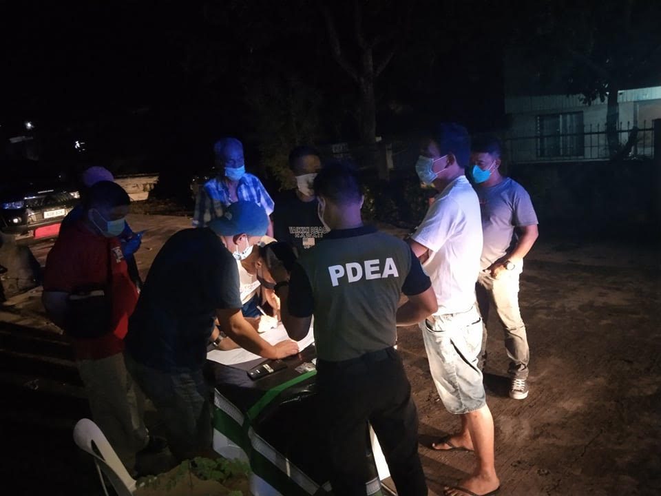 PDEA Pangasinan busts school principal, sibling with drugs