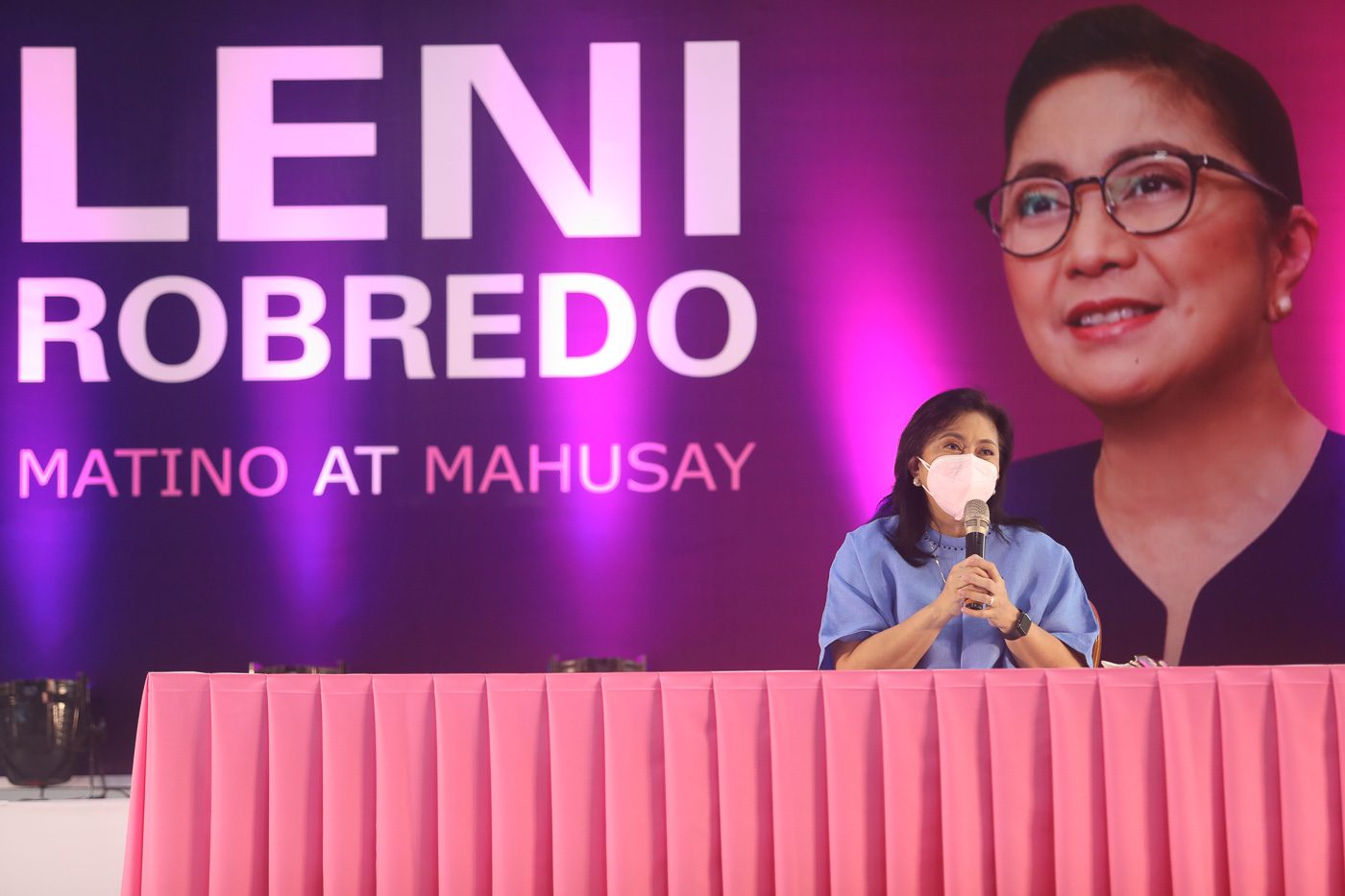 Robredo: Reducing emissions should not leave jeep drivers, energy sector behind