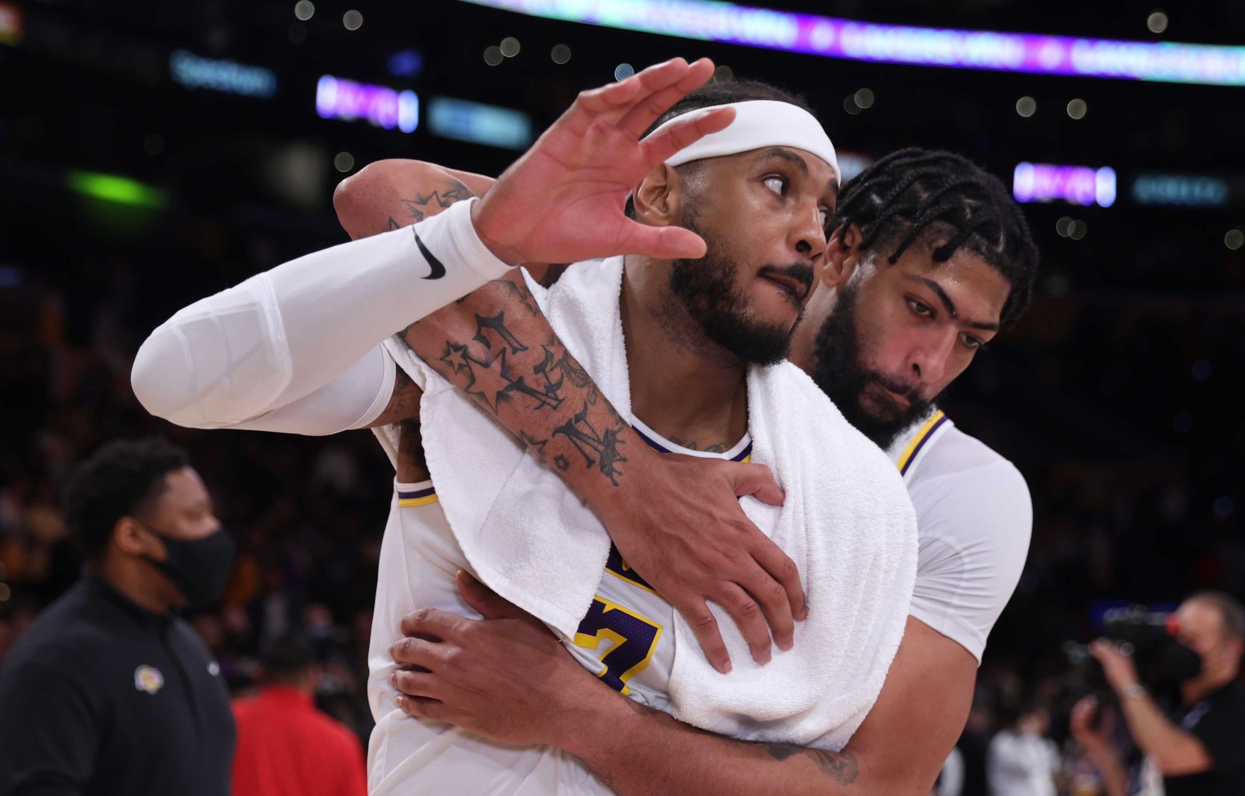 Carmelo Anthony moves up in all-time scoring list as Lakers notch 1st win